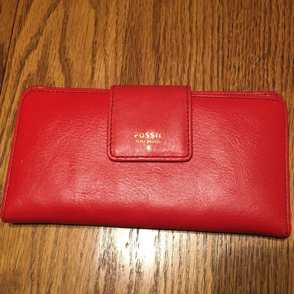 Fossil Leather Tab Clutch Wallet